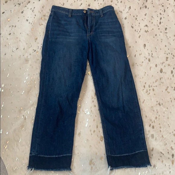 Joe’s Jeans “The Jane” crop - Picture 1 of 4